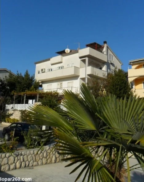 Rooms in Lopar